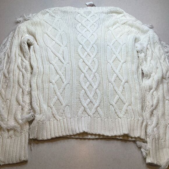 Endless Rose Cable Knit Fringe Sweater Large Ivory Neutral NWT - Picture 6 of 9